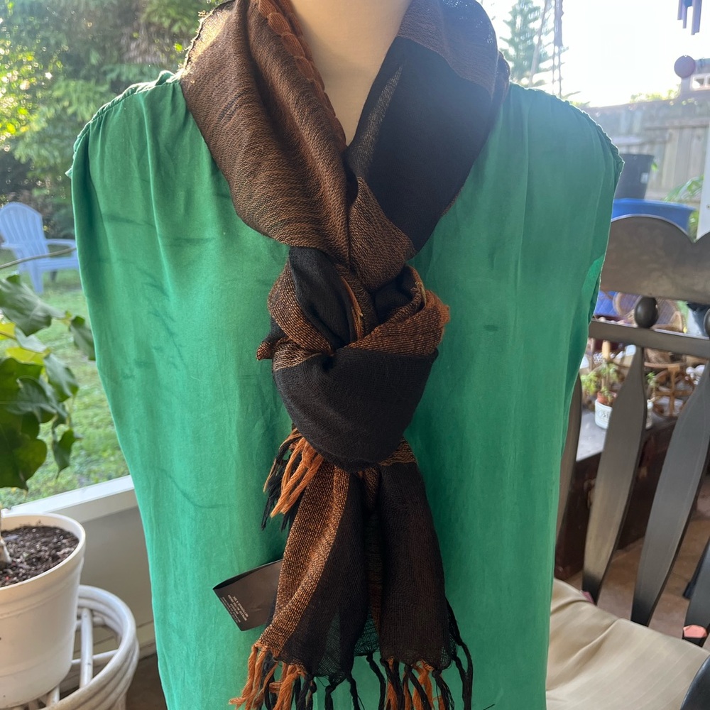Oska Brown and Black Wool Scarf